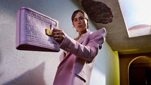 Fracture Season 1 Episode 1 - Welcome to Le Rêve