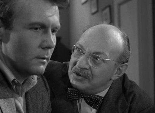 Alfred Hitchcock Presents Season 1 Episode 34 - The Hidden Thing