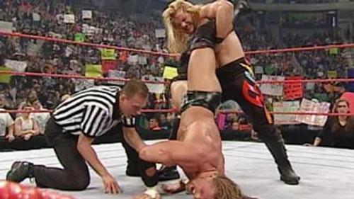 Raw Season 8 Episode 16 - Raw - Apr. 17, 2000