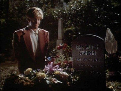 Swamp Thing Season 3 Episode 25 - The Hurting