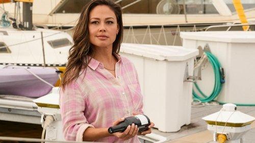 undefined Season 3 Episode 3 - License to Thrill