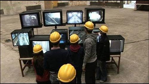 Wie is de Mol? Season 9 Episode 1 - Camera's and topito's