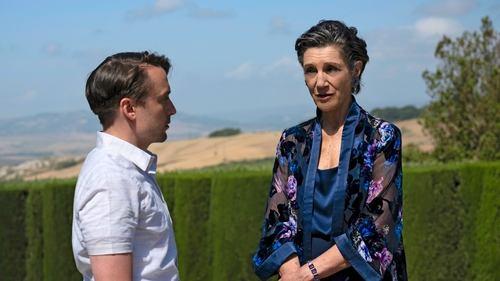 undefined Season 3 Episode 8 - Chiantishire