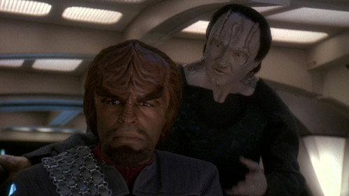 Star Trek: Deep Space Nine Season 5 Episode 14 - In Purgatory's Shadow (1)