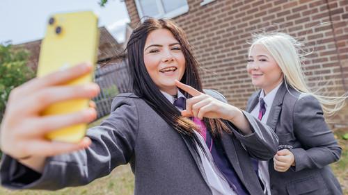 Educating … Season 7 Episode 5 - Episode 5