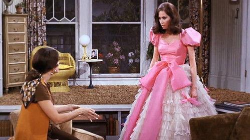 The Mary Tyler Moore Show Season 1 Episode 22 - A Friend in Deed