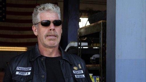 Sons of Anarchy Season 1 Episode 5 - Giving Back