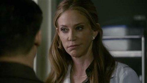 Law & Order: Special Victims Unit Season 11 Episode 19 - Conned