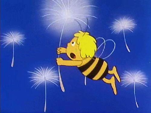 Maya the Bee Season 1 Episode 5 - Maya and The Housefly Puck