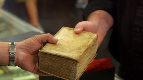 Pawn Stars Season 15 Episode 16 - Some Serious Coinage