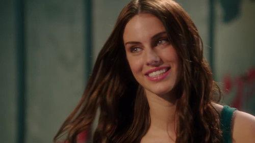 90210 Season 4 Episode 7 - It's the Great Masquerade, Naomi Clark