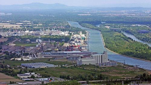 Génie français Season 1 Episode 6 - Episode 6