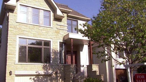 Love It or List It Season 1 Episode 11 - Cottage in the City
