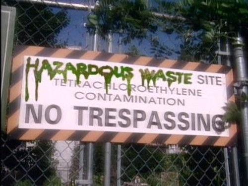 Ghostwriter Season 1 Episode 28 - Over a Barrel (2)