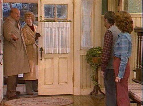 Newhart Season 1 Episode 13 - The Visitors
