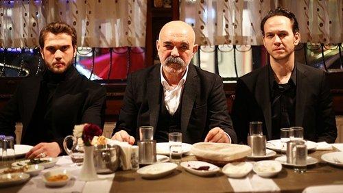 The Pit Season 1 Episode 10 - Episode 10