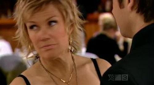 Outrageous Fortune Season 4 Episode 18 - Who comes here ?