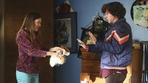 The Middle Season 5 Episode 11 - War of the Hecks