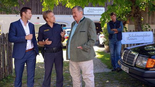Die Rosenheim-Cops Season 18 Episode 9 - That's where the shoe pinches
