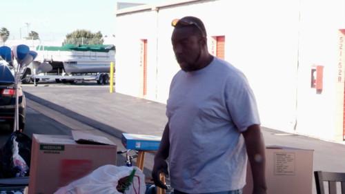 Storage Wars Season 10 Episode 14 - Value of the Dolls