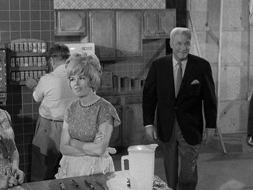 undefined Season 9 Episode 11 - The Case of the Silent Six