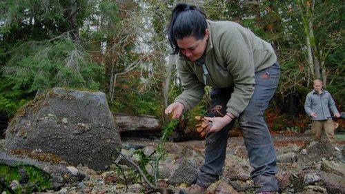 Chefs vs Wild Season 1 Episode 4 - Better Duck!