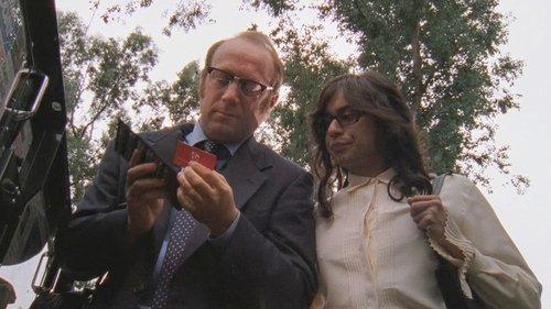 undefined Season 5 Episode 9 - Chuck Versus the Kept Man