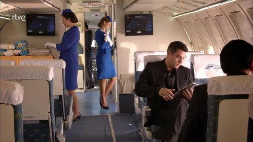 Los misterios de Laura Season 3 Episode 5 - The mystery of the worried passenger