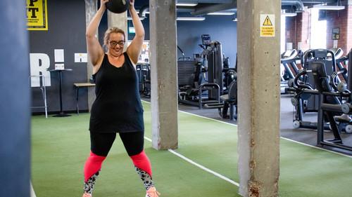 90 Day Fiancé UK Season 2 Episode 4 - The Things You Do for Love