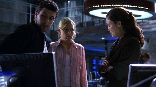 undefined Season 4 Episode 18 - Day 4: 12:00 A.M.-1:00 A.M.