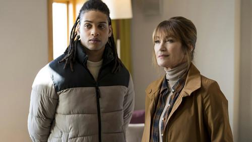 Harry Wild Season 3 Episode 1 - Killing Me Softly with His Bad Pop Song