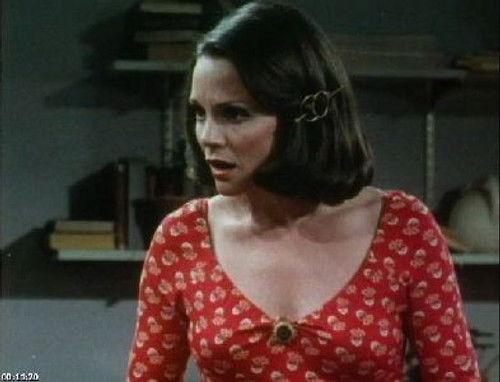 Rhoda Season 1 Episode 5 - The Lady in Red
