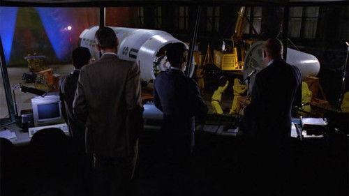 MacGyver Season 3 Episode 12 - Early Retirement