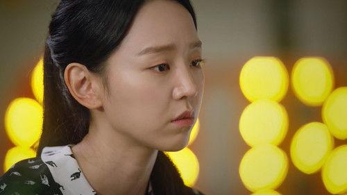 Still 17 Season 1 Episode 19 - Art Object