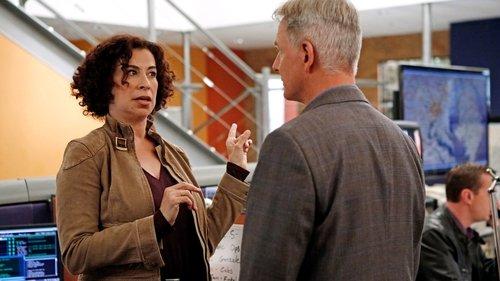 NCIS Season 11 Episode 3 - Under the Radar