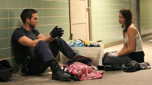 Containment Season 1 Episode 4 - With Silence and Tears
