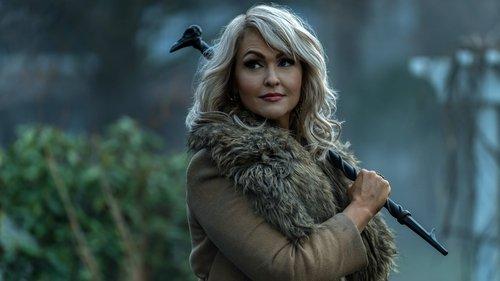 Dead Boy Detectives Season 1 Episode 1 - The Case of Crystal Palace