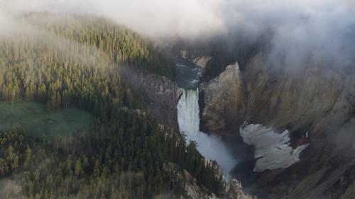 Aerial America Season 8 Episode 2 - Yellowstone