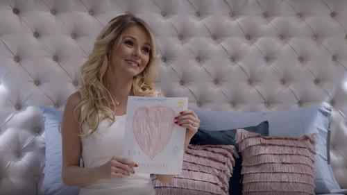 Hijas de la luna... y la familia cambió Season 1 Episode 22 - Episode 22