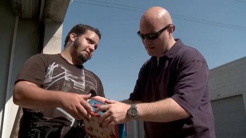 Storage Hunters Season 2 Episode 17 - Truth or Dare