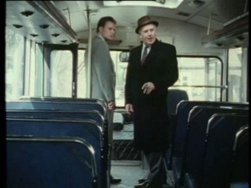 Minder Season 8 Episode 12 - The Coach That Came in From the Cold