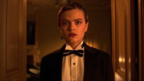 A Class Apart Season 1 Episode 8 - Curtain