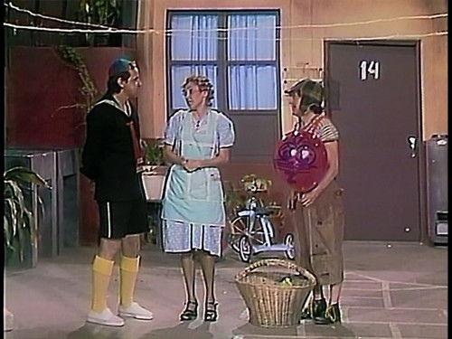 El Chavo del Ocho Season 2 Episode 12 - Los Globos de Quico