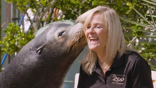 Secrets of the Zoo Season 5 Episode 3 - Tunnel of Love