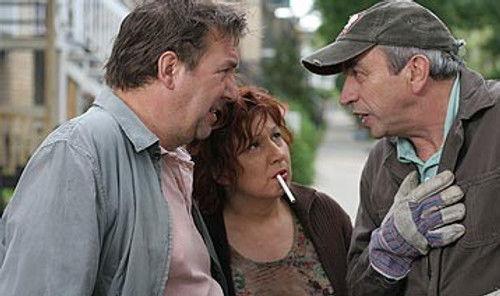 Les Bougon, c'est aussi ça la vie ! Season 3 Episode 6 - Porc d'armes