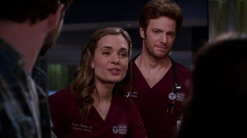 Chicago Med Season 4 Episode 22 - With a Brave Heart