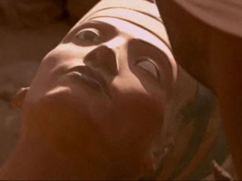 Digging for the Truth Season 1 Episode 2 - Nefertiti: The Mummy Returns