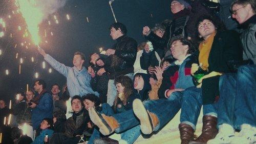 Turning Point: The Bomb and the Cold War Season 1 Episode 6 - Empire Is Untenable