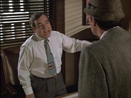 Ellery Queen Season 1 Episode 4 - The Adventure of the Comic Book Crusader