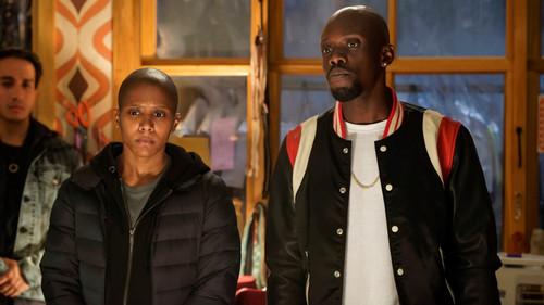 In the Dark Season 2 Episode 4 - Deal Me In